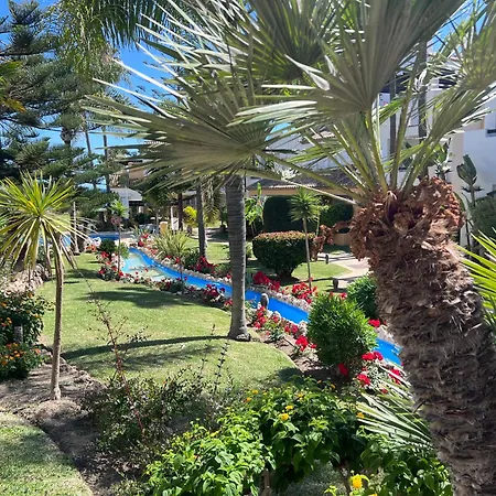 Bahia De Beachfront 2 Bedroom * Marbella