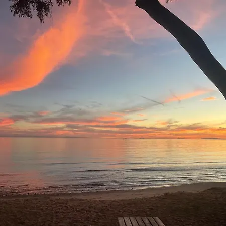 Bahia De Beachfront 2 Bedroom * Marbella