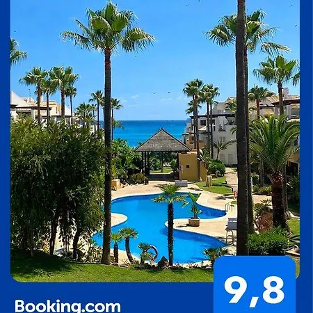 Bahia De Beachfront 2 Bedroom * Marbella