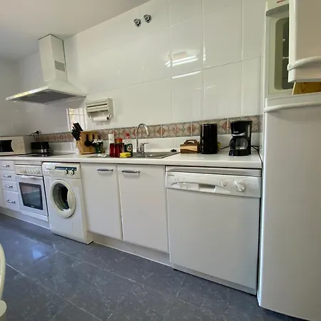 Bahia De Beachfront 2 Bedroom *