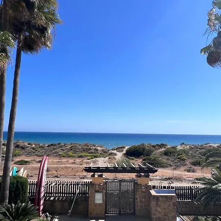 Bahia De Beachfront 2 Bedroom