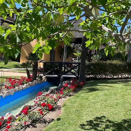 Bahia De Beachfront 2 Bedroom