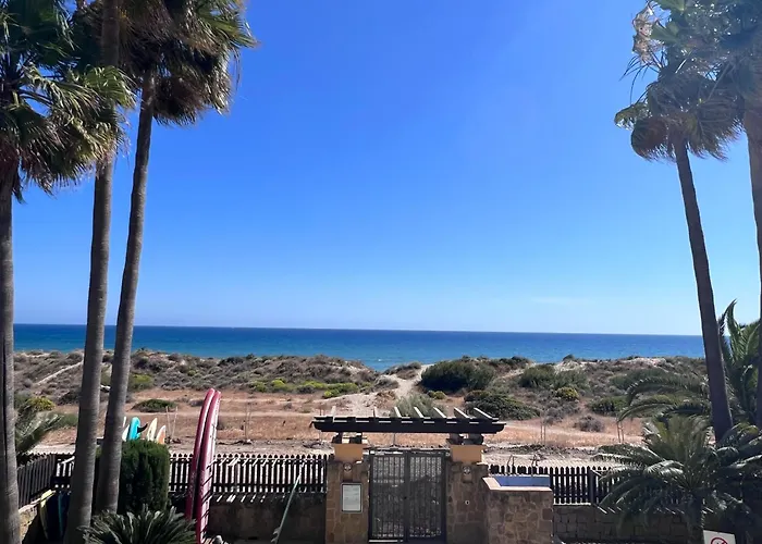 Bahia De Beachfront 2 Bedroom