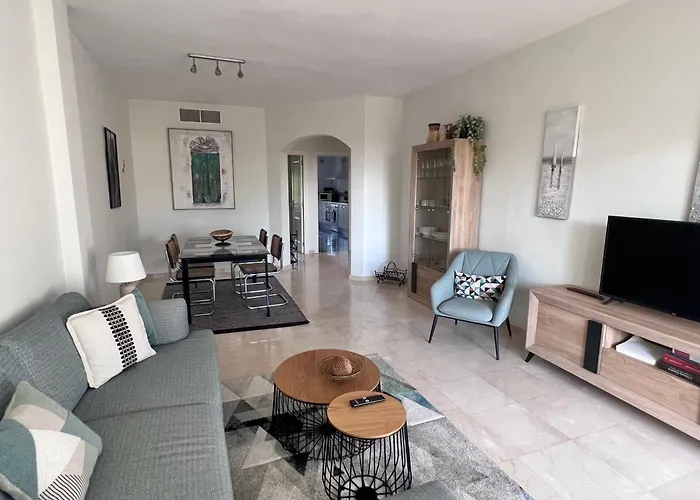 Bahia De Beachfront 2 Bedroom 公寓 *