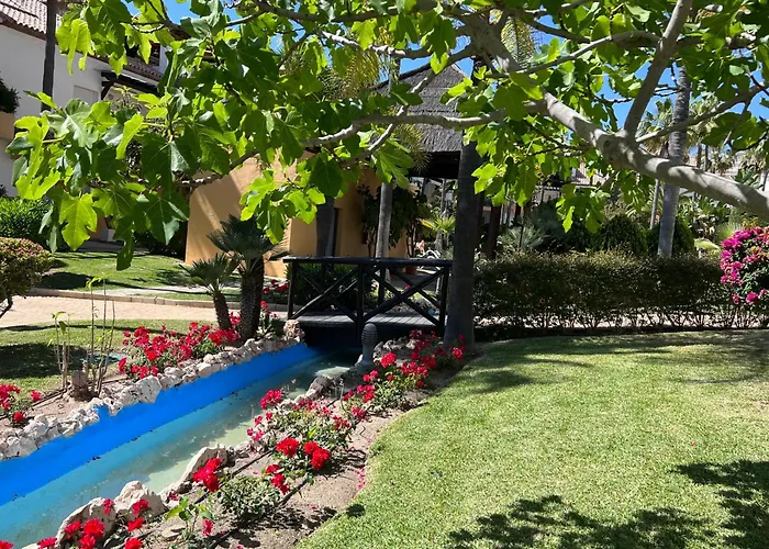 Bahía De Beachfront 2 Bedroom
